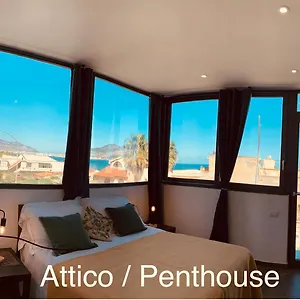 Marine Vacanze , Palermo Italia